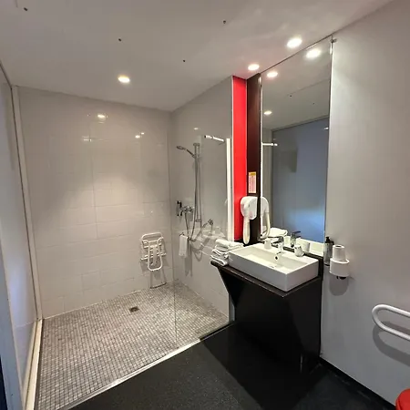 Gardenia Bordeaux Est Hotel