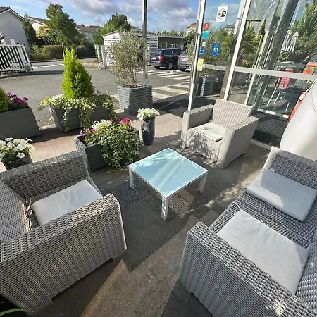 Hotel Gardenia Bordeaux Est 3*