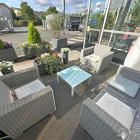 Gardenia Bordeaux Est 3*