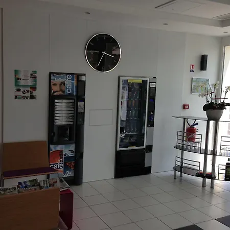 Hotel Gardenia Bordeaux Est 3*