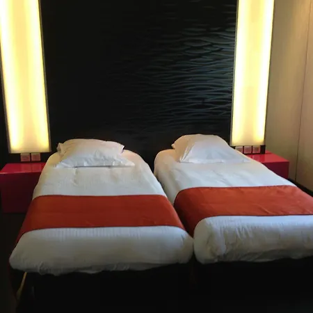 Gardenia Bordeaux Est 3*